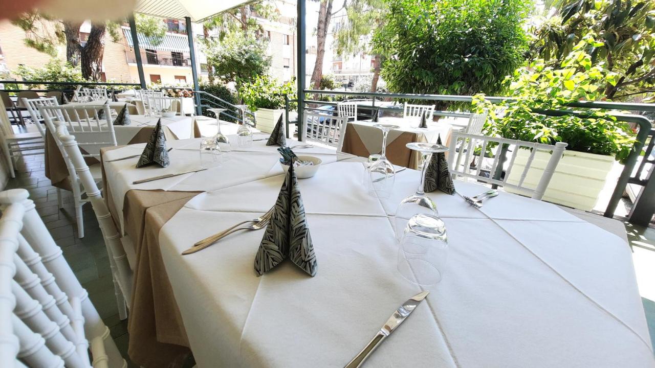 Hotel Pineta San Benedetto del Tronto Zewnętrze zdjęcie