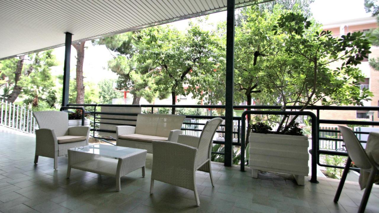 Hotel Pineta San Benedetto del Tronto Zewnętrze zdjęcie