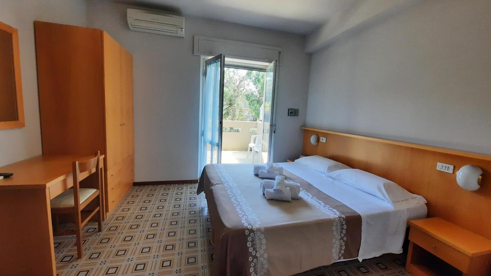 Hotel Pineta San Benedetto del Tronto Zewnętrze zdjęcie