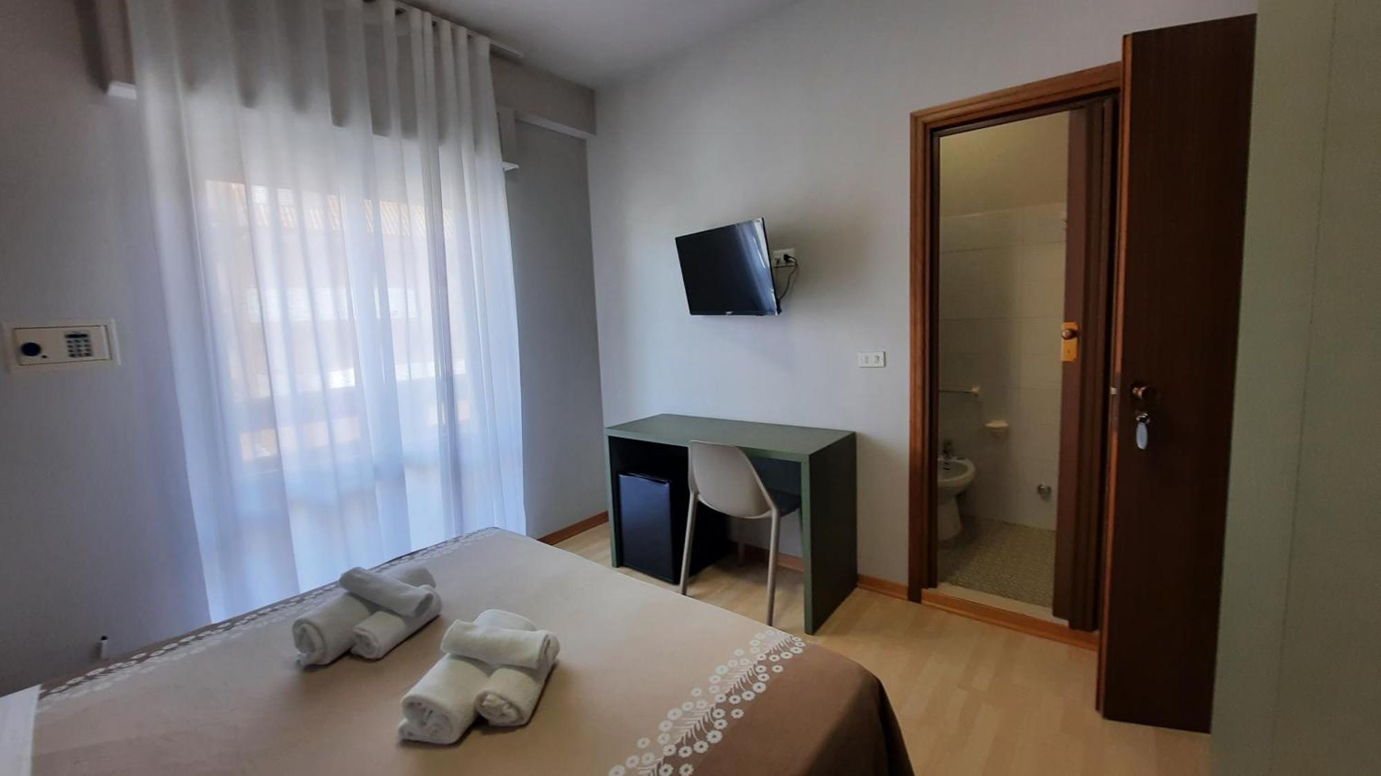 Hotel Pineta San Benedetto del Tronto Zewnętrze zdjęcie
